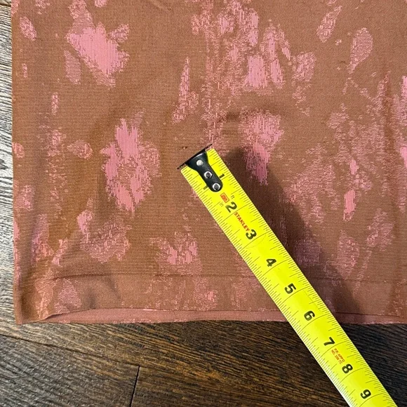 Lululemon Swiftly Tech Short Sleeve Shirt 2.0 - Picture 6 of 10